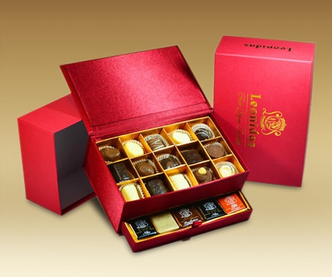 New two layers compartment custom packaging gift luxury chocolate box with drawer